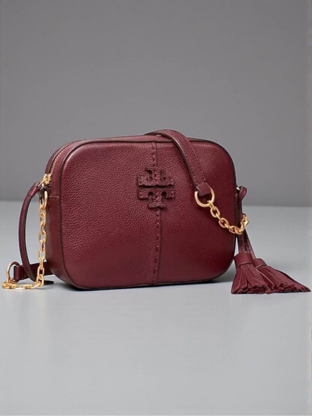 TORY BURCH Mcgraw Mini Leather Camera Bag in Claret